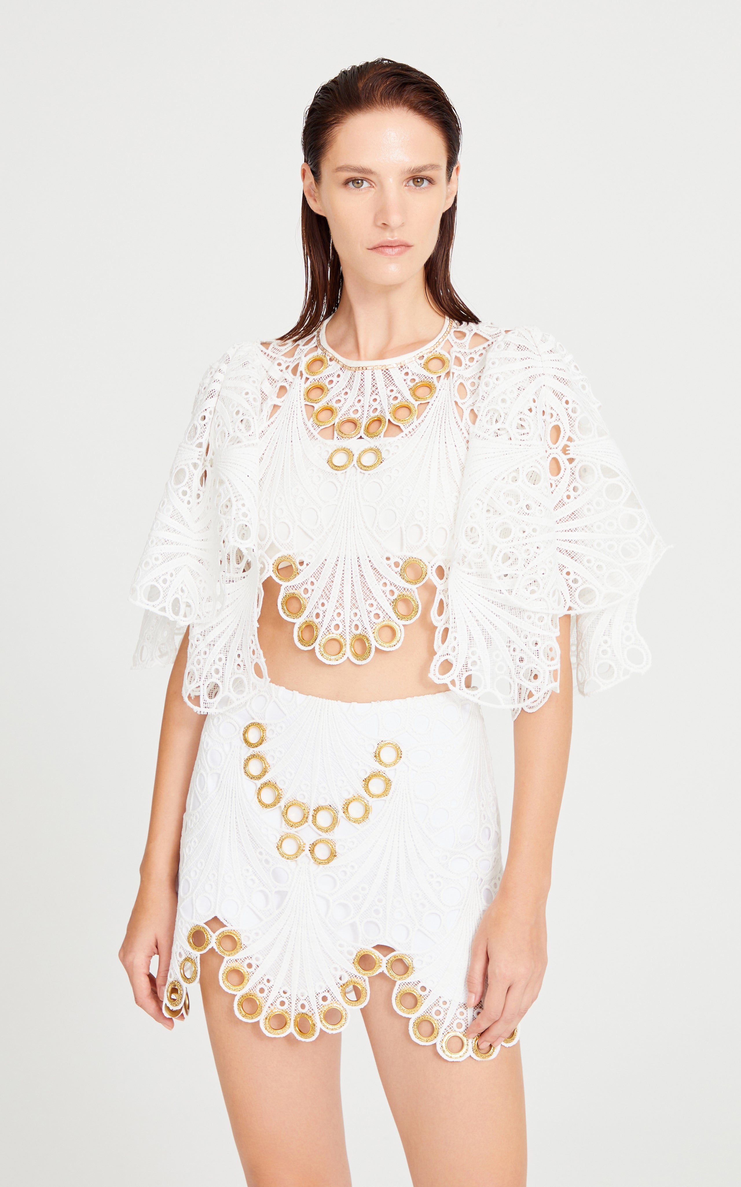 トップス Vanessa ribbon tops White Lace Crop Top With Ruffle Sleeves And Gold Eyelet