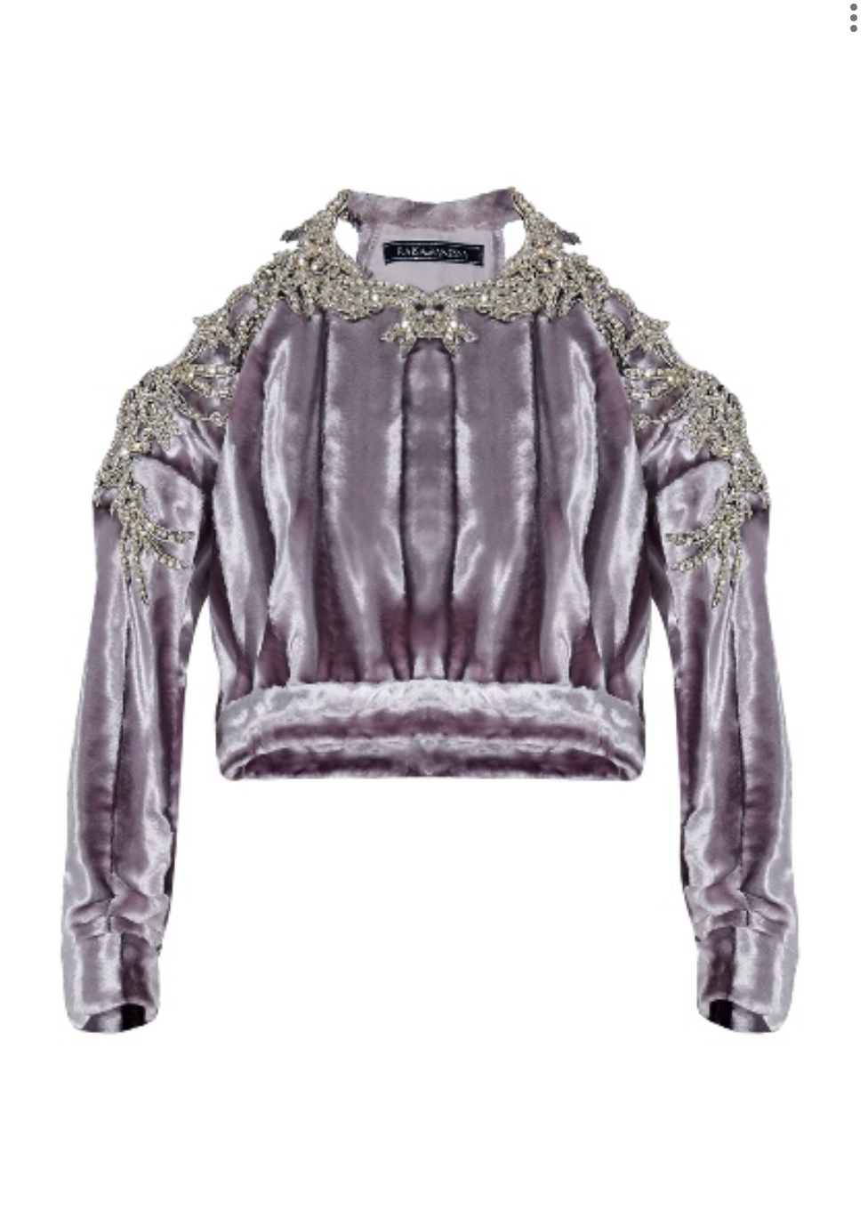AW18-T-1045 raisa_vanessa aw18-t-1045