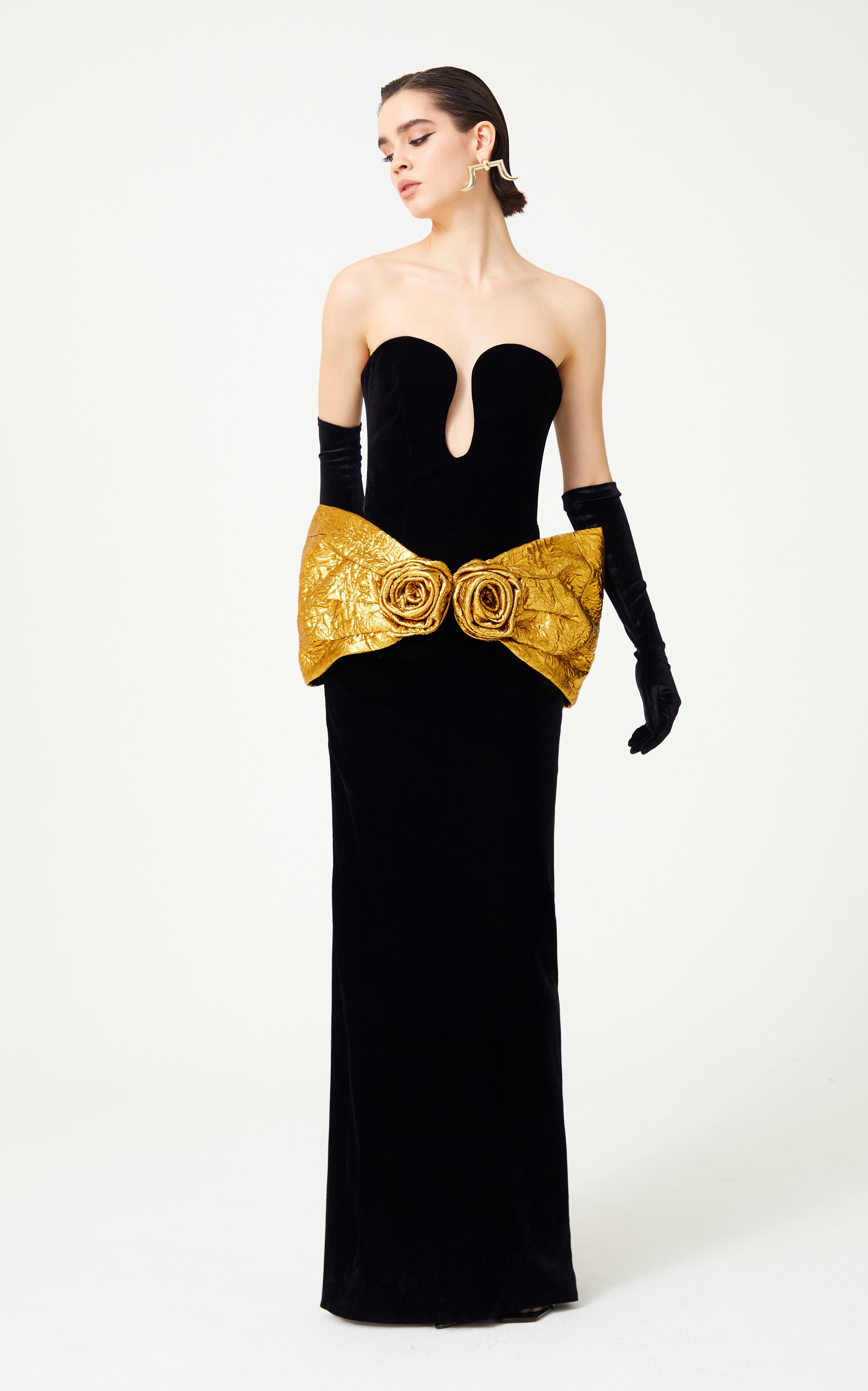 Black Velvet Strapless Dress With Handmade Gold Flower Detail – RAISA VANESSA INT