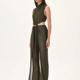 SS26-JS-1002-36 raisa_vanessa knitted-khaki-jumpsuit-with-gold-metal-accessories-and-train