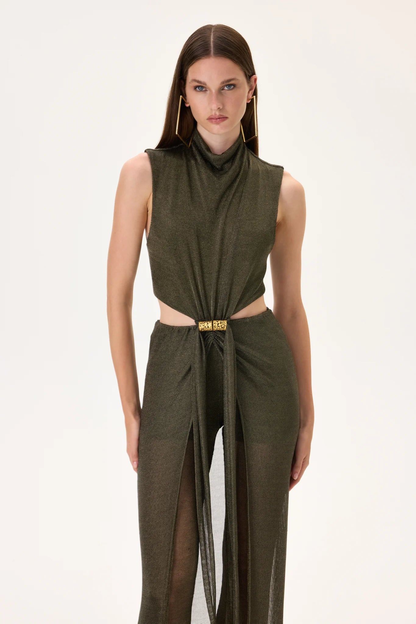 SS26-JS-1002-40 raisa_vanessa knitted-khaki-jumpsuit-with-gold-metal-accessories-and-train