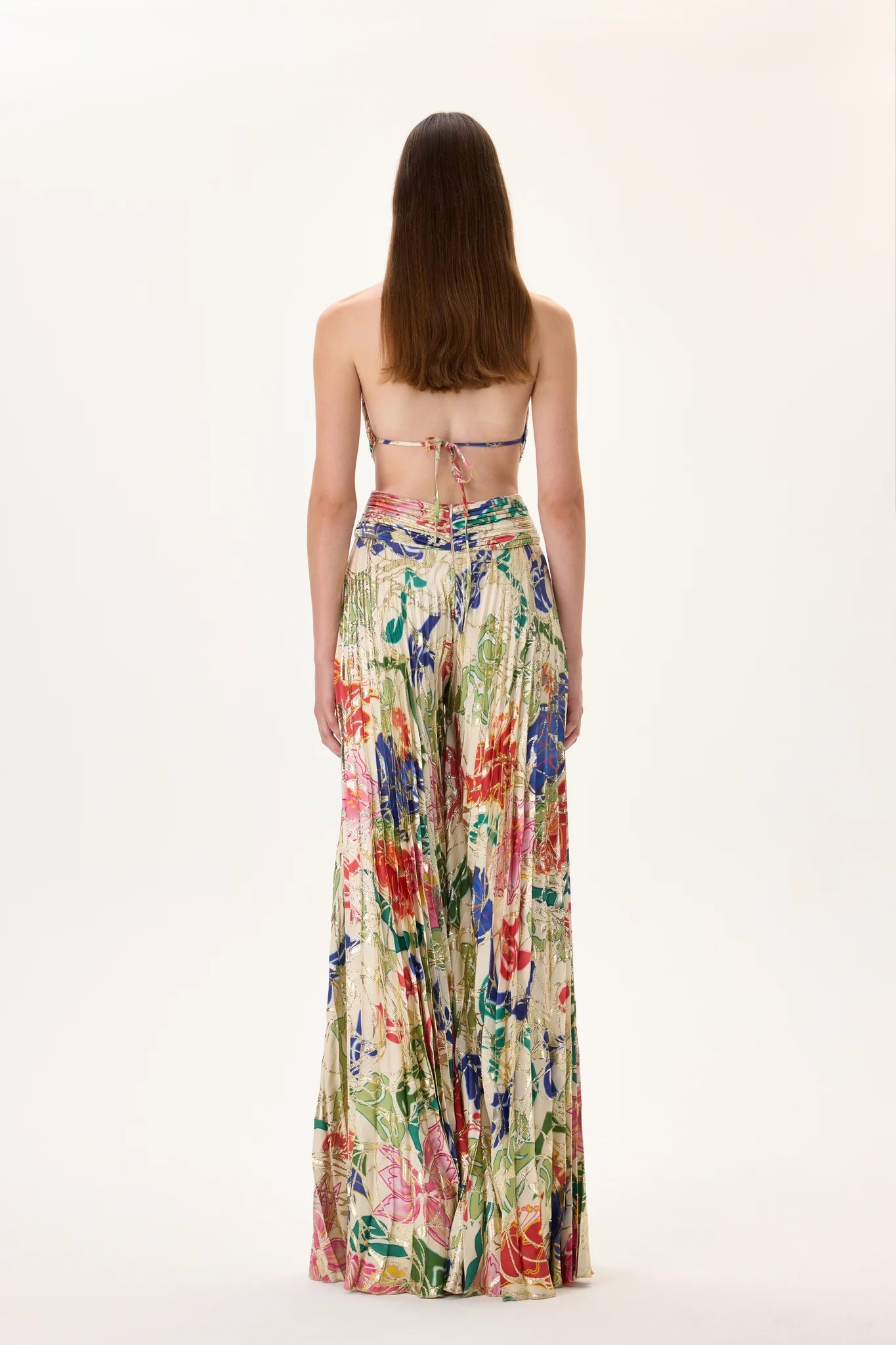 SS26-JS-1003-38 raisa_vanessa ecru-pleated-viscose-multi-color-flower-printed-jumpsuit-with-gold-foil-accents