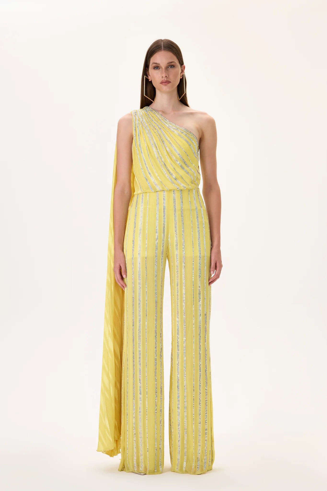SS26-JS-1004-34 raisa_vanessa yellow-crystal-printed-chiffon-jumpsuit-with-pleated-half-cape