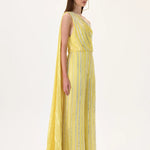 SS26-JS-1004-38 raisa_vanessa yellow-crystal-printed-chiffon-jumpsuit-with-pleated-half-cape