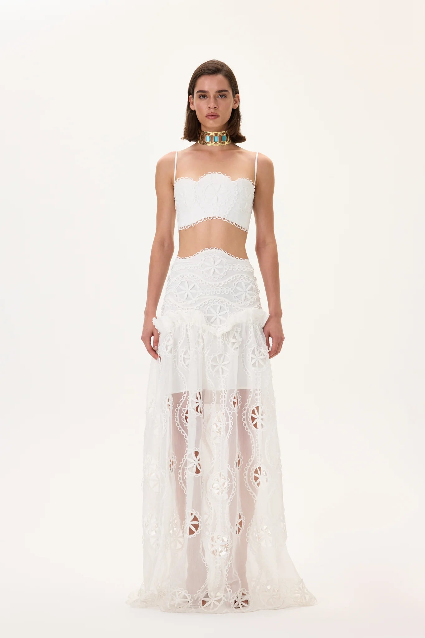 SS26-T-1006-34 raisa_vanessa lace-crop-top-1
