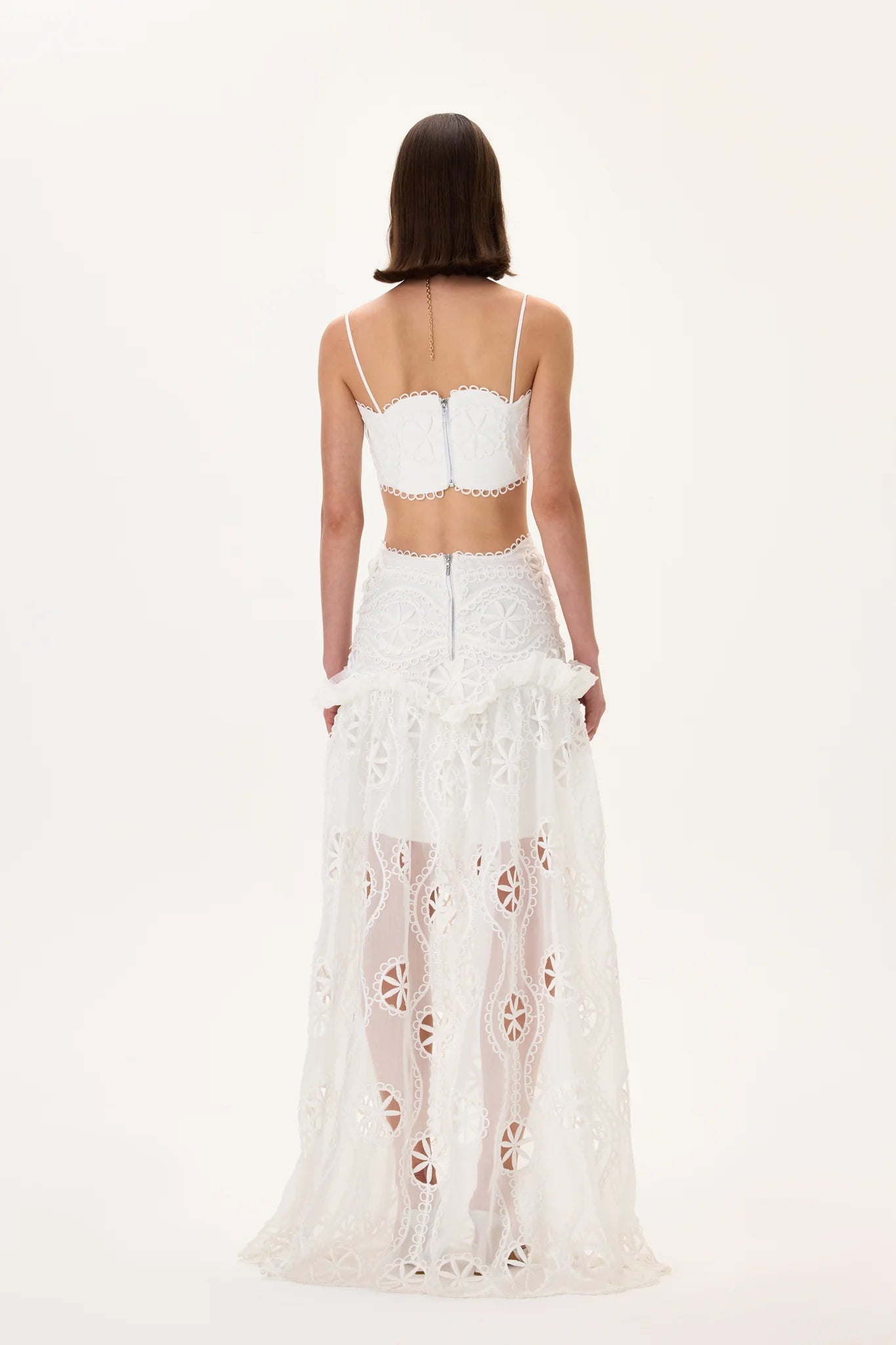 SS26-T-1006-38 raisa_vanessa lace-crop-top-1