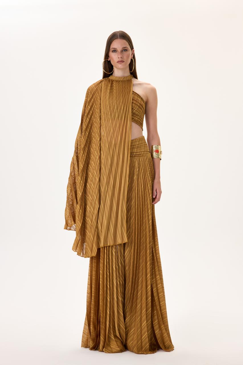 SS26-T-1010-1-34 raisa_vanessa pleated-chiffon-crop-top-with-half-cape