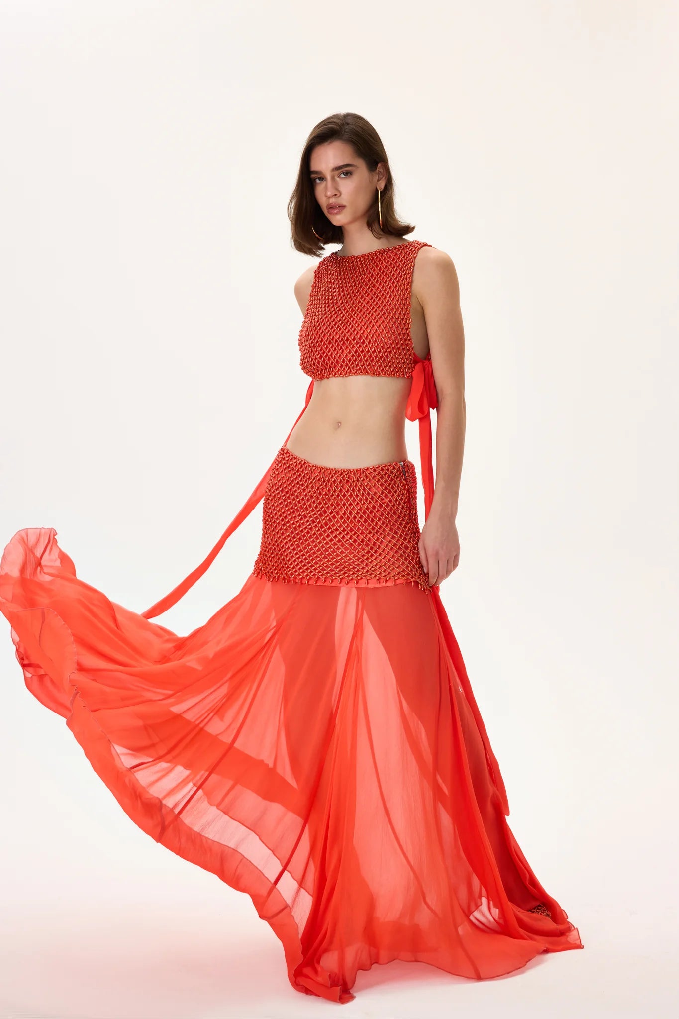 SS26-S-1021-40 raisa_vanessa vivid-pomegranate-chiffon-maxi-skirt